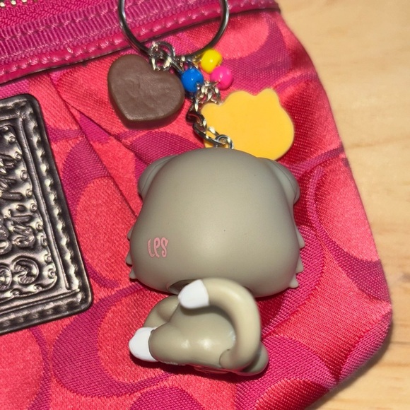 Littlest Pet Shop LPS G7 Series 4 Gray Cat Keychain - Picture 5 of 5